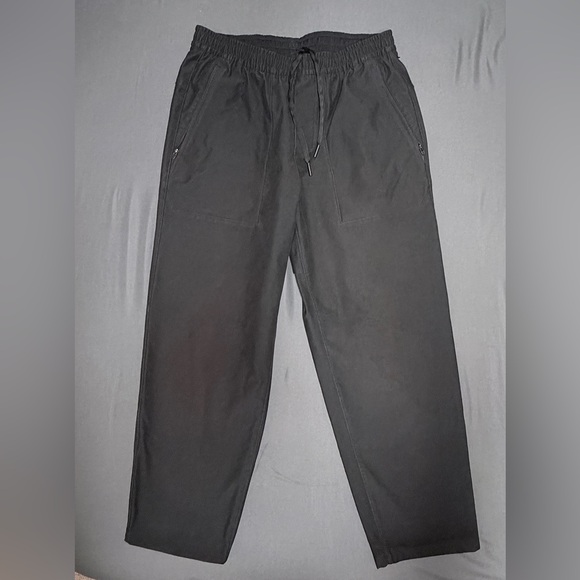 LuluLemon Canvas Pants (Size: Medium)